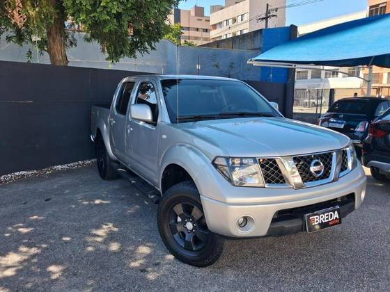 NISSAN FRONTIER 2.5 SE STRIKE 4X4 CD TURBO ELETRONIC DIESEL 4P MANUAL